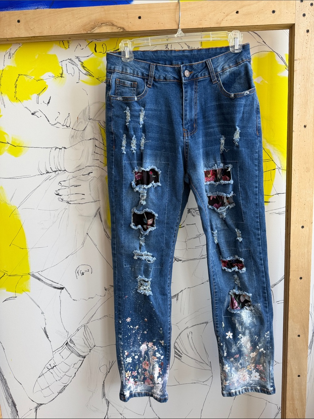 Women’s Distressed handpainted w/ black Floral Patch Stretch Jeans